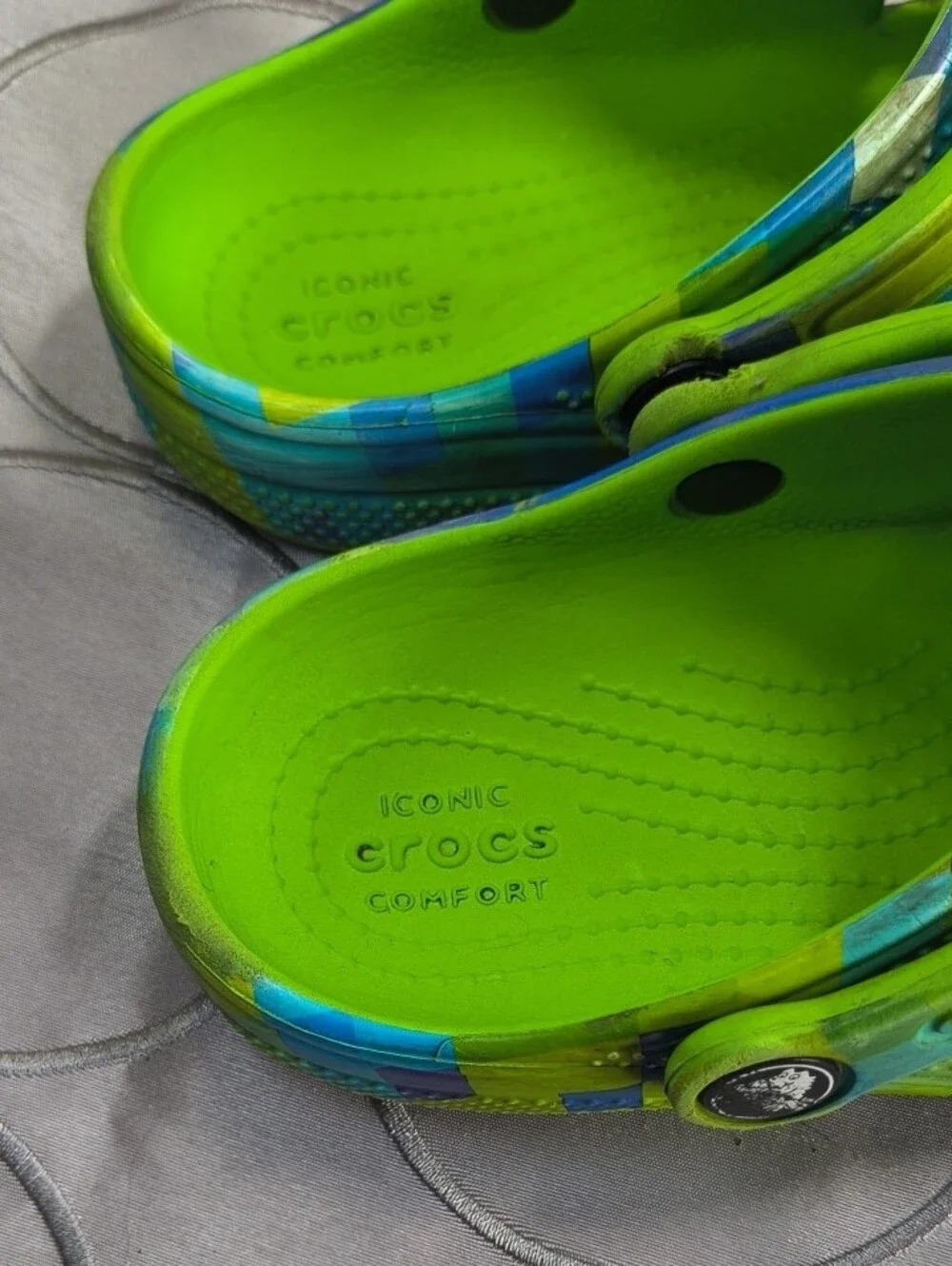 CROCS Kids Green and Blue Patterned Clogs with Heel Strap Size C13 AA